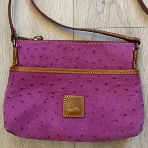 DOONEY & BOURKE Ostrich Collection Magenta Embossed Crossbody Zip Purse Bag